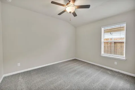 102 Greenspire Lane Hutto TX 78634