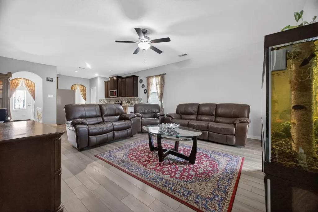 225 Mount Vernon Way Liberty Hill TX 78642