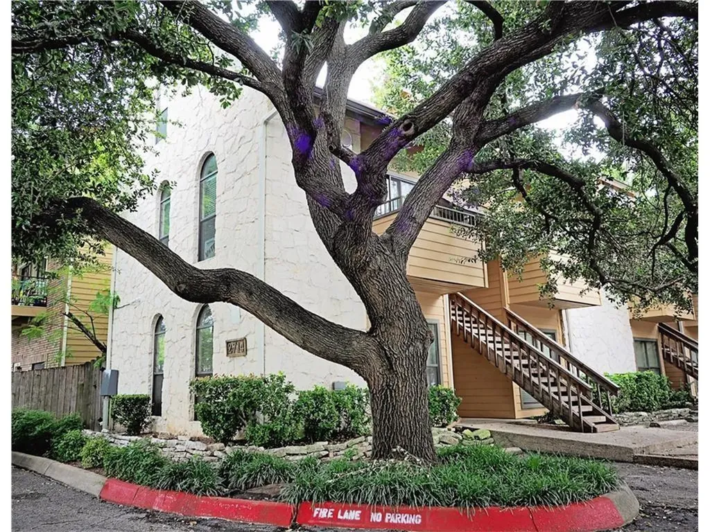 2714 Nueces Street Austin TX 78705
