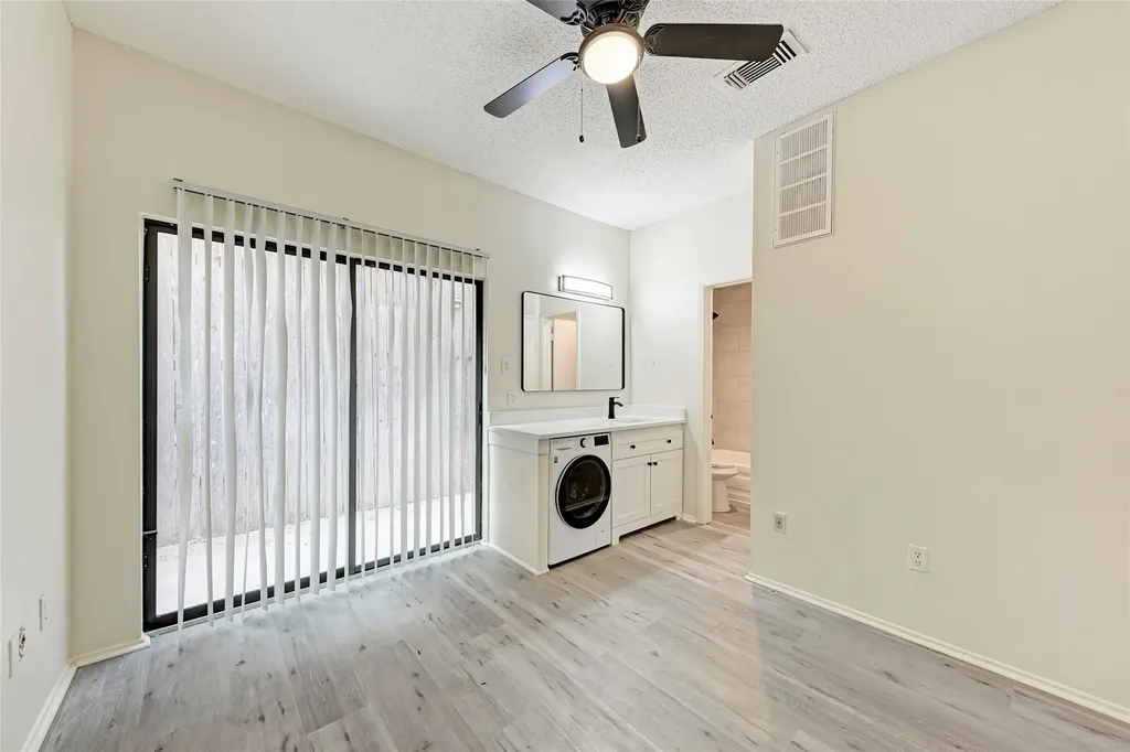 2714 Nueces Street Austin TX 78705