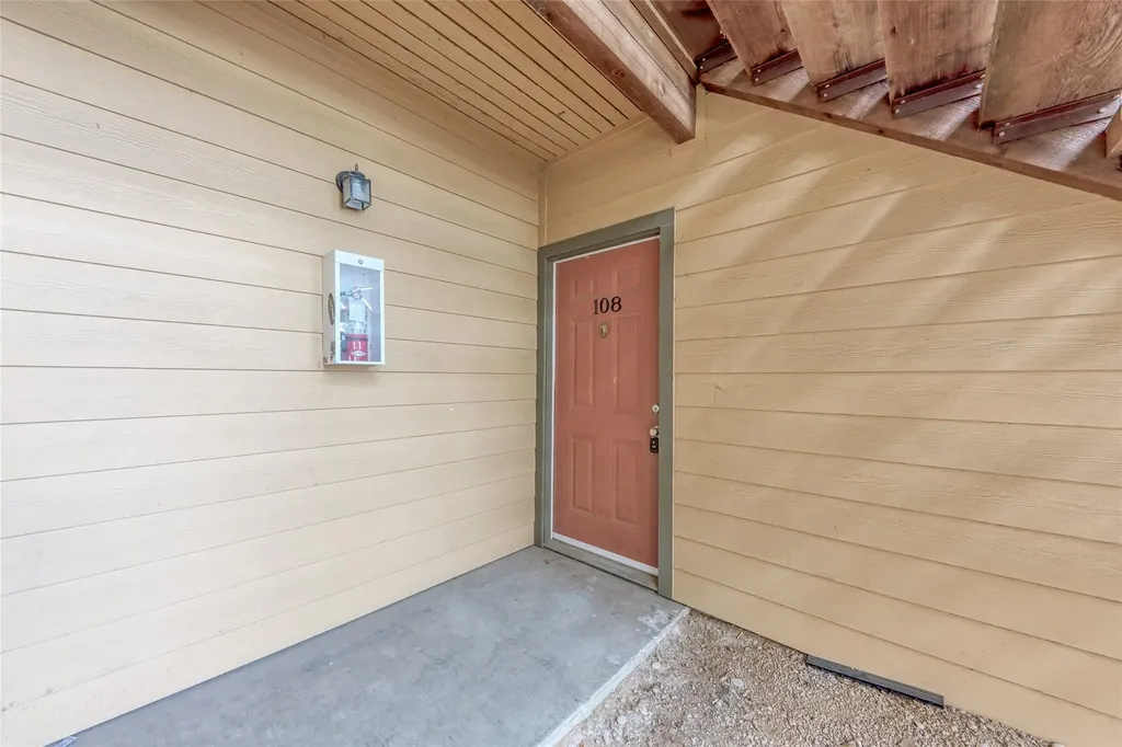 2714 Nueces Street Austin TX 78705