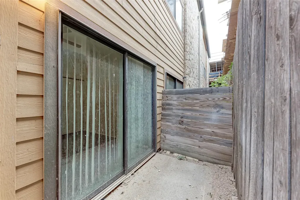 2714 Nueces Street Austin TX 78705