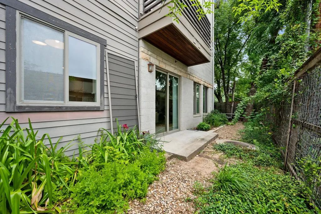 1504 Collier Street Austin TX 78704