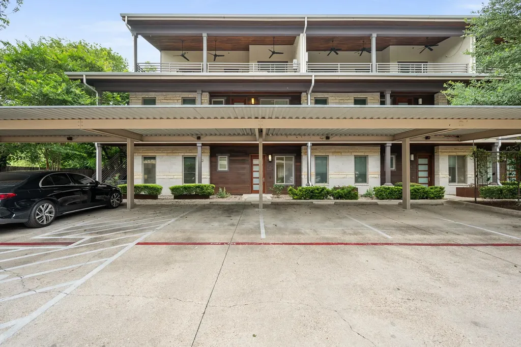 1504 Collier Street Austin TX 78704