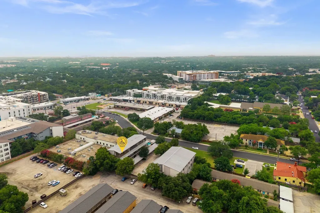 1504 Collier Street Austin TX 78704