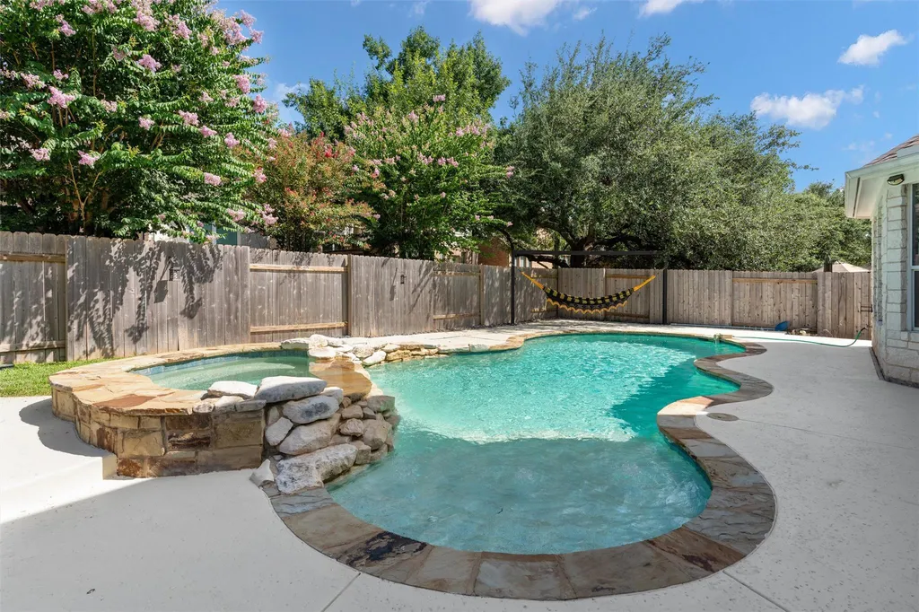 10521 Roy Butler Drive Austin TX 78717