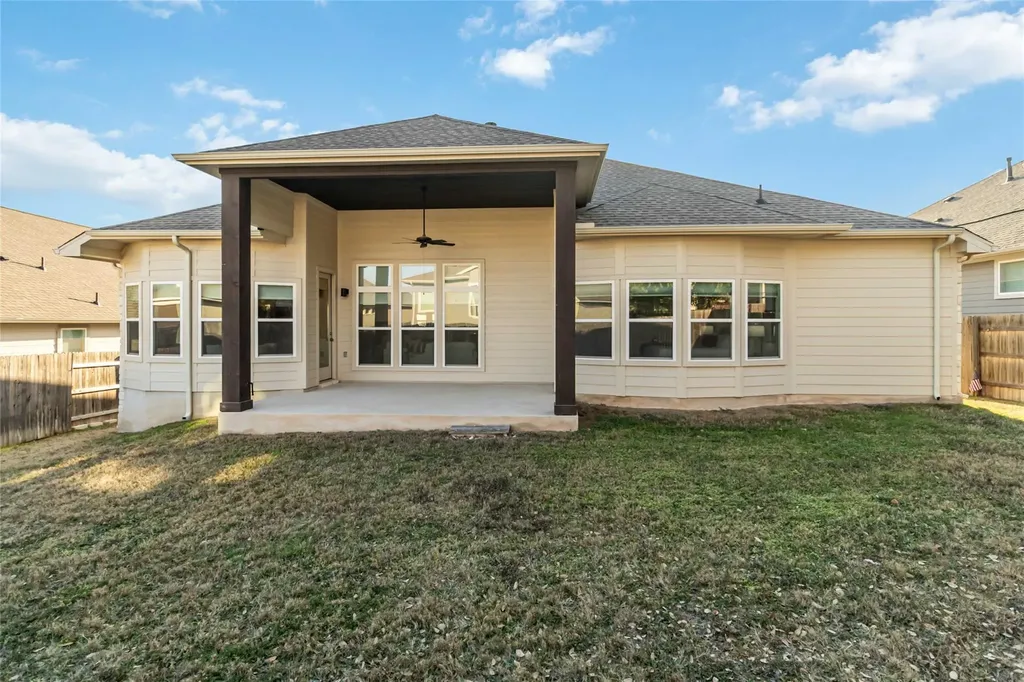 158 Sumter Way Street Kyle TX 78640