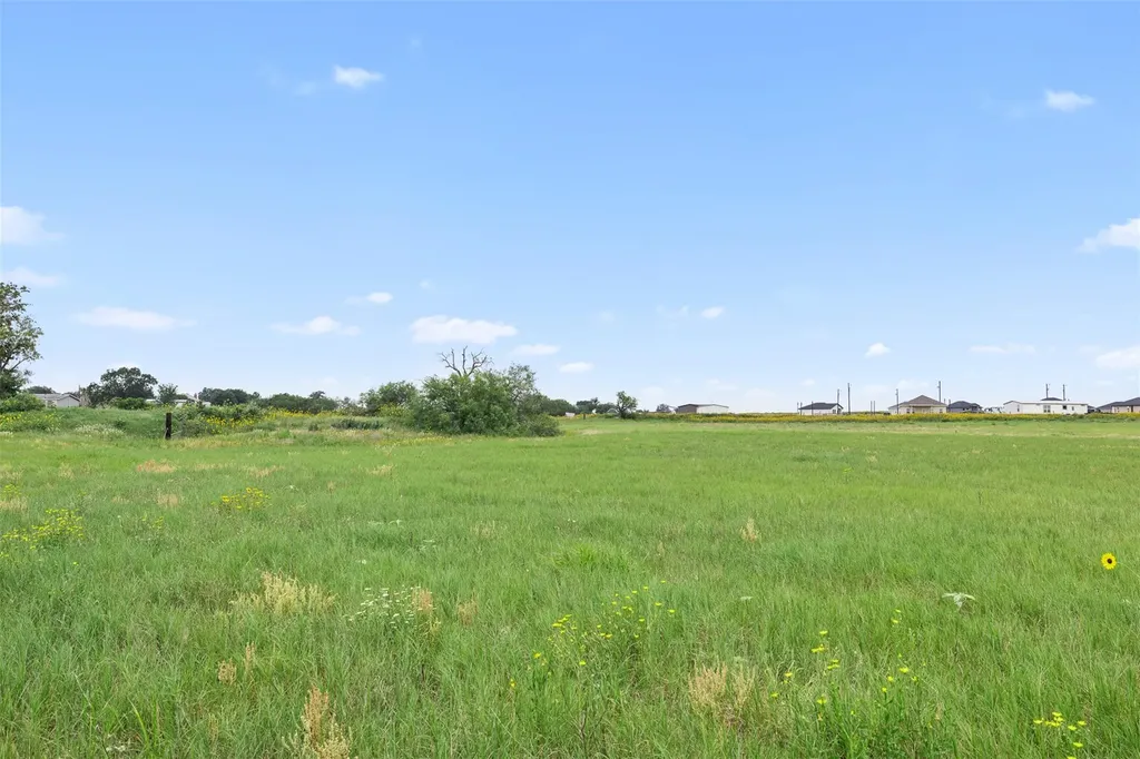 Lot 11 County Road 342 La Vernia TX 78121