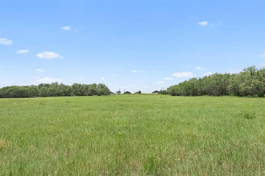 Lot 11 County Road 342 La Vernia TX 78121