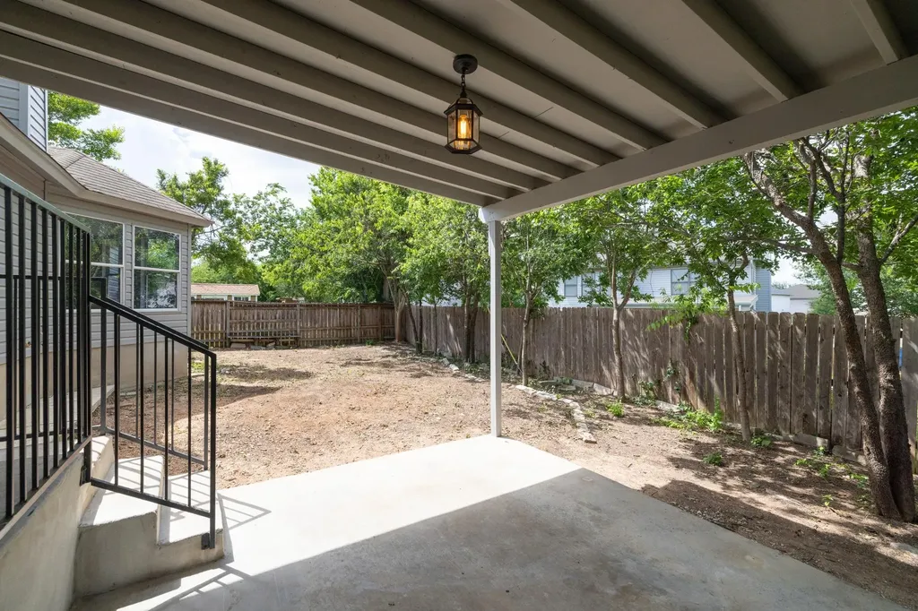 708 Justeford Drive Pflugerville TX 78660