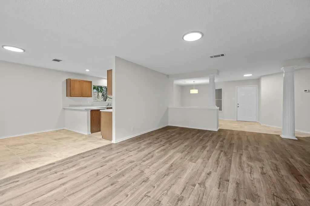708 Justeford Drive Pflugerville TX 78660