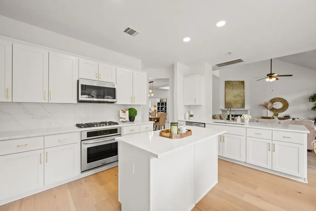 5212 Crystal Water Drive Austin TX 78735