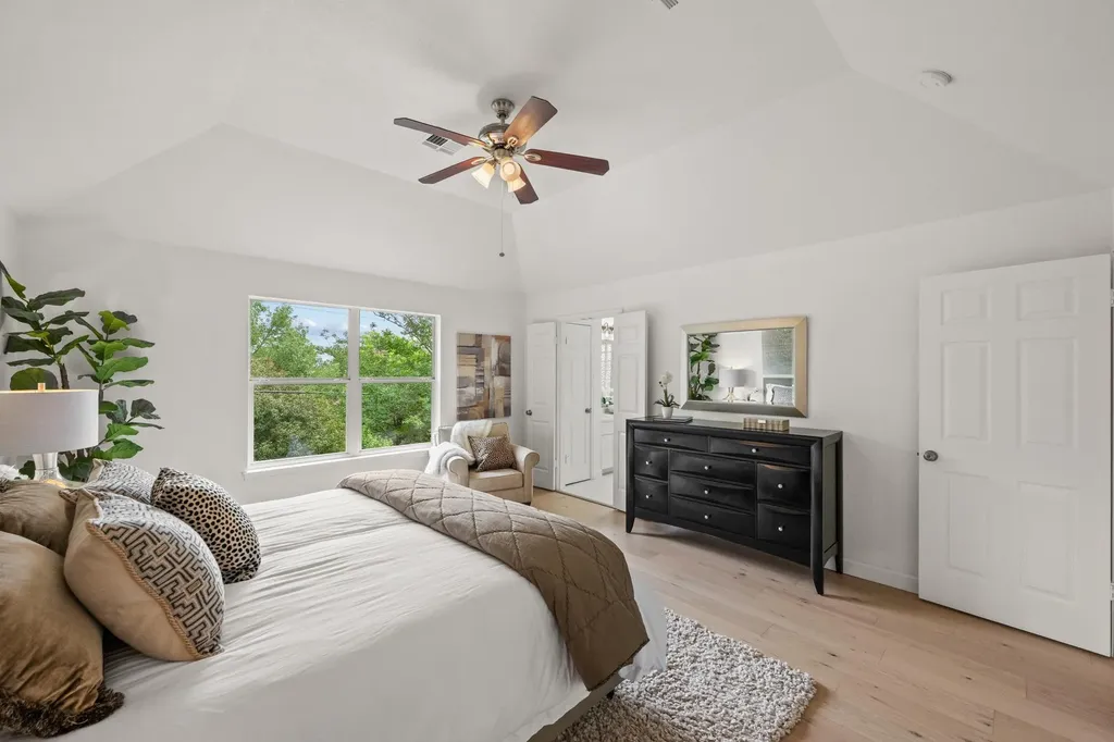 5212 Crystal Water Drive Austin TX 78735