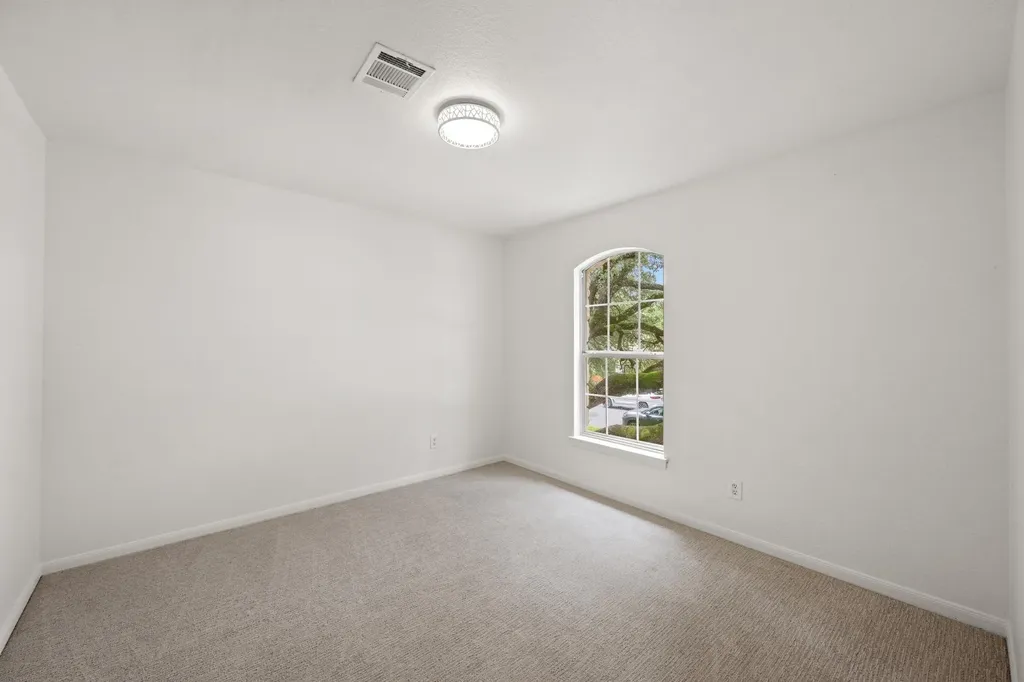 5212 Crystal Water Drive Austin TX 78735