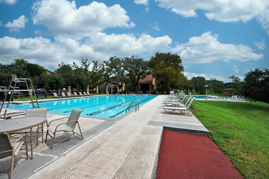 5212 Crystal Water Drive Austin TX 78735
