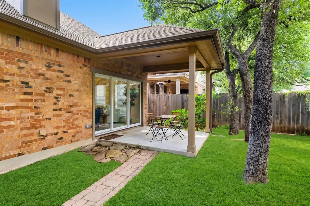 3831 Sapphire Loop Round Rock TX 78681
