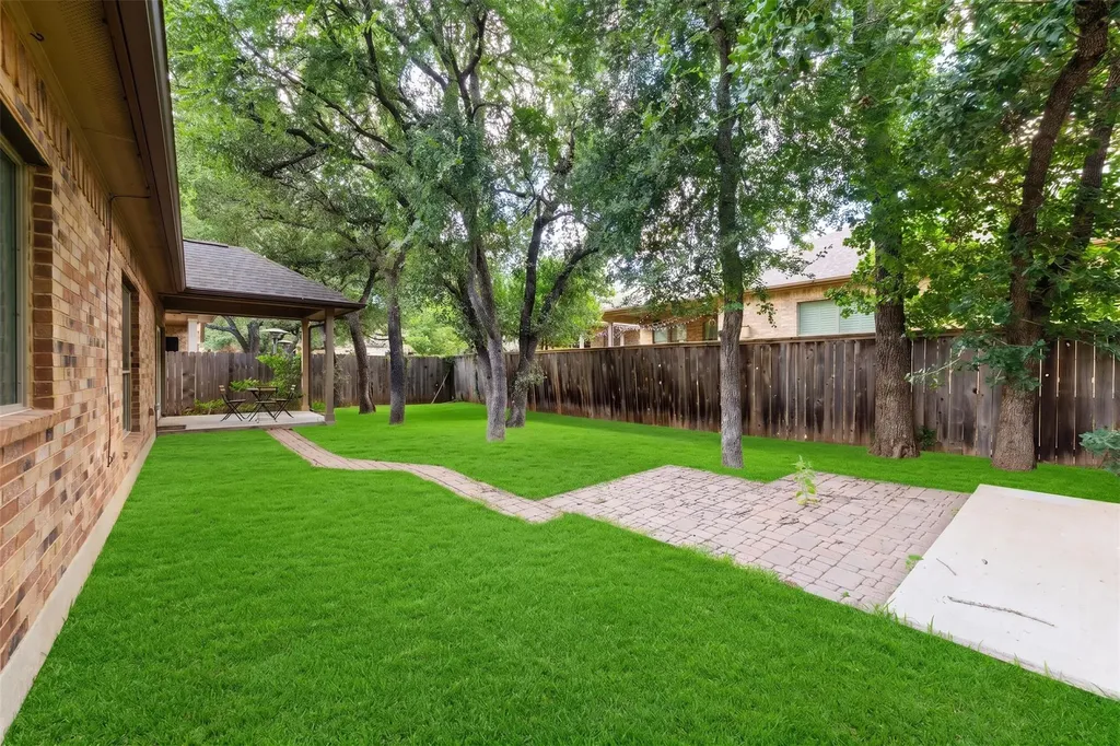 3831 Sapphire Loop Round Rock TX 78681
