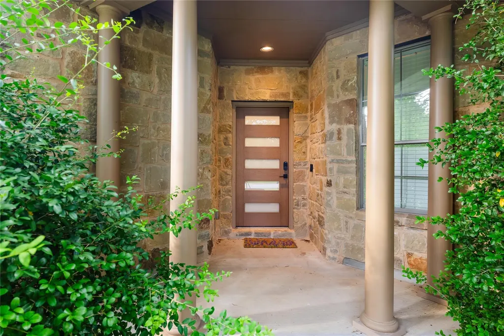 3831 Sapphire Loop Round Rock TX 78681
