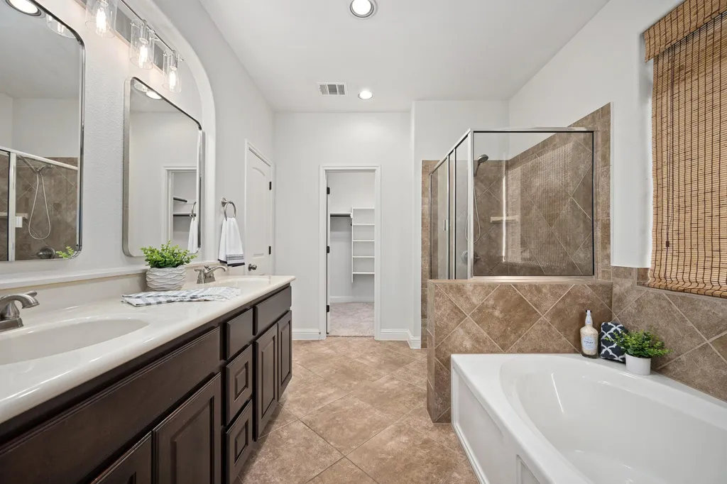 8620 Alophia Drive Austin TX 78739