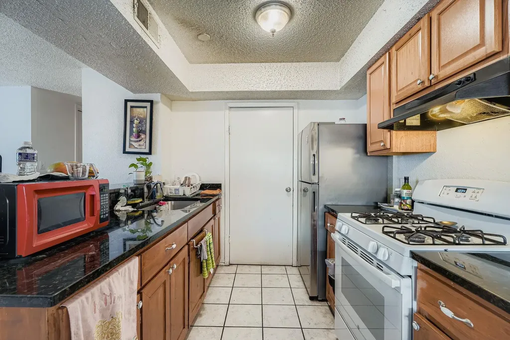 5803 Cougar Drive Austin TX 78745
