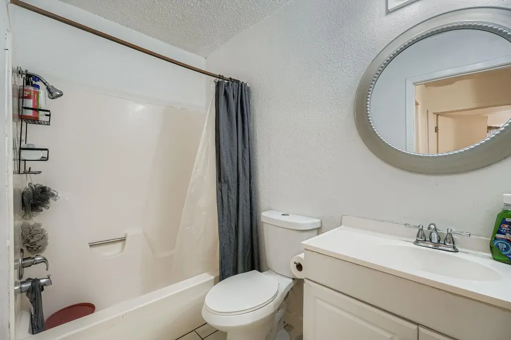 5803 Cougar Drive Austin TX 78745