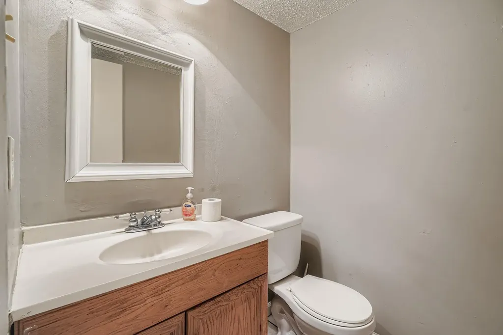 5803 Cougar Drive Austin TX 78745