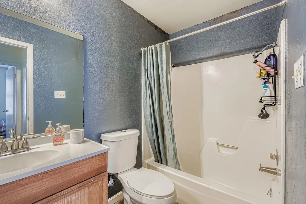 5803 Cougar Drive Austin TX 78745