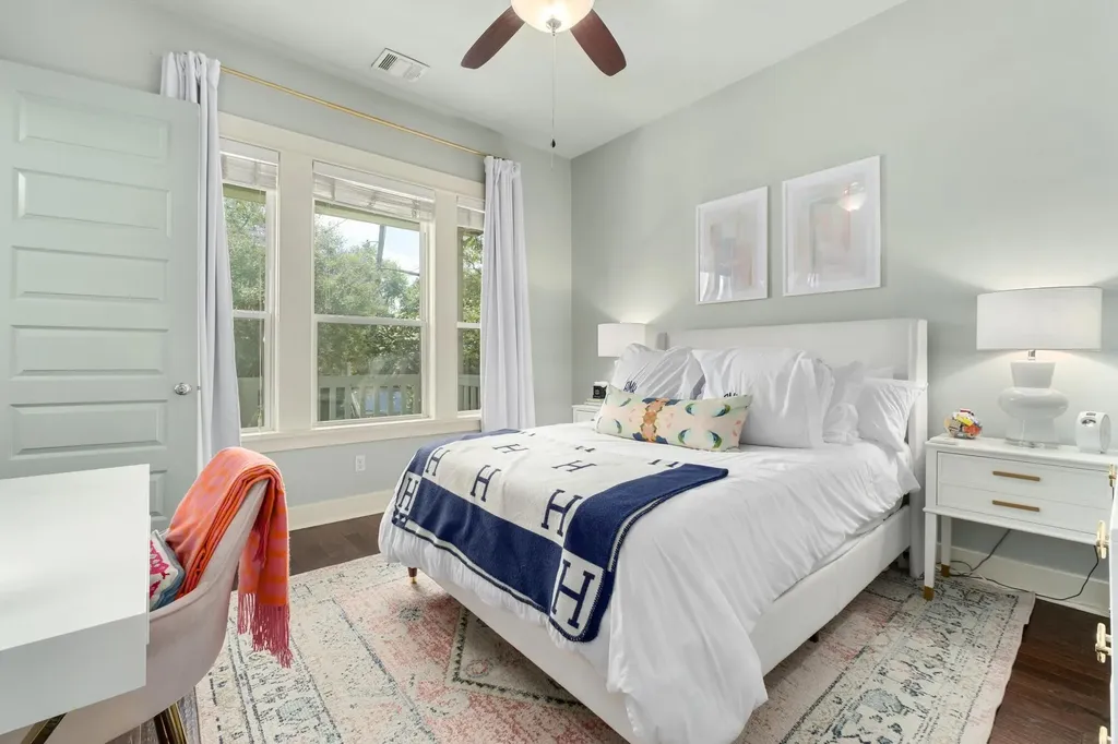 1008 W 22nd Street Austin TX 78705