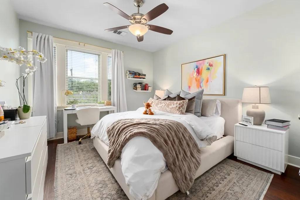 1008 W 22nd Street Austin TX 78705