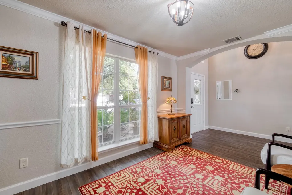 8709 Glen Canyon Drive Round Rock TX 78681