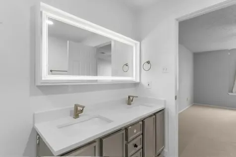 6200 La Naranja Lane Austin TX 78749