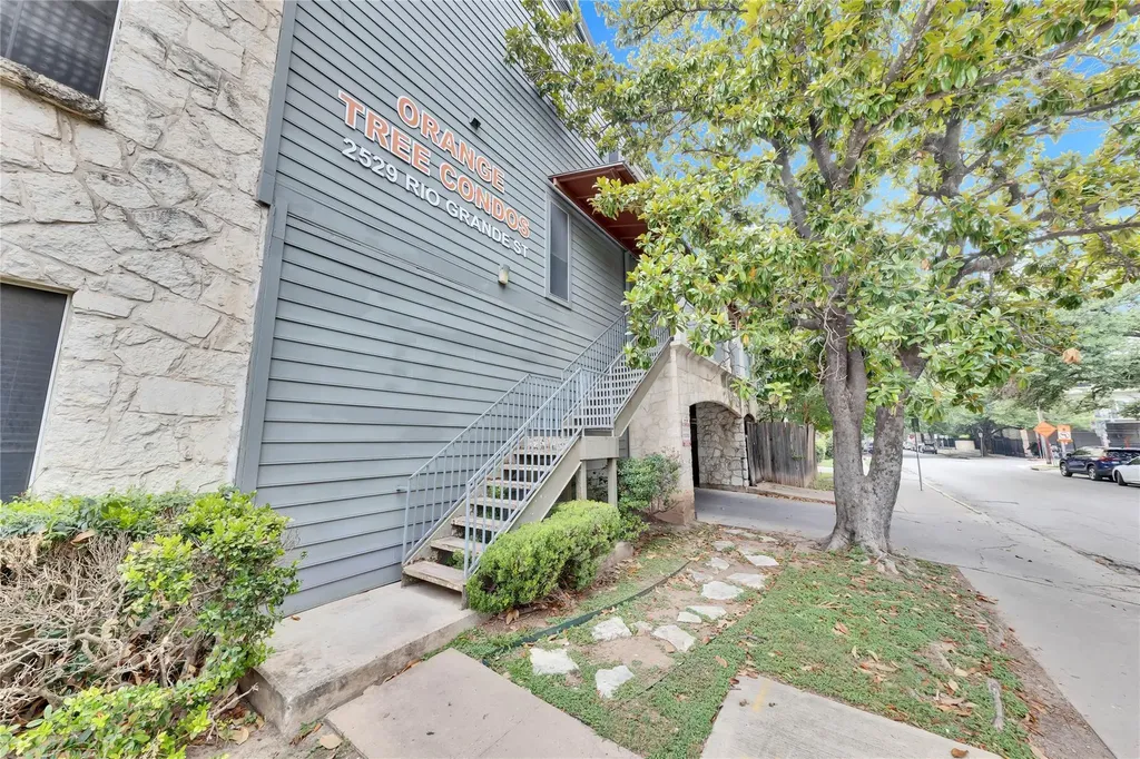 2529 Rio Grande Street Austin TX 78705
