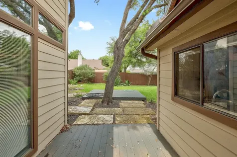 2202 Warfield Way Austin TX 78728