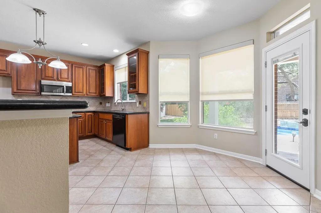 2227 Buena Vista Lane Round Rock TX 78665