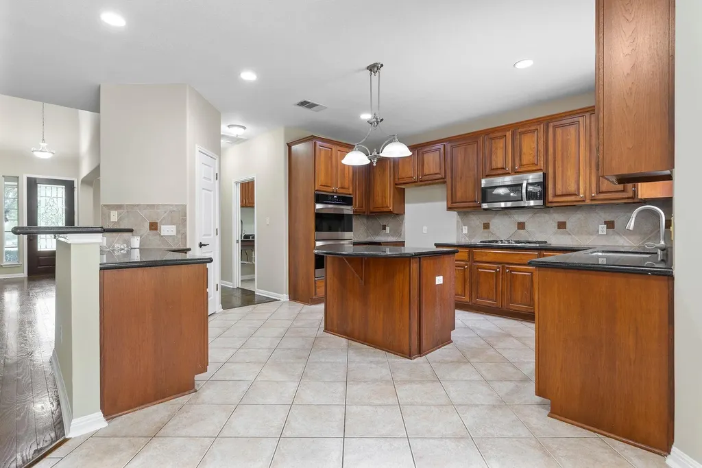 2227 Buena Vista Lane Round Rock TX 78665