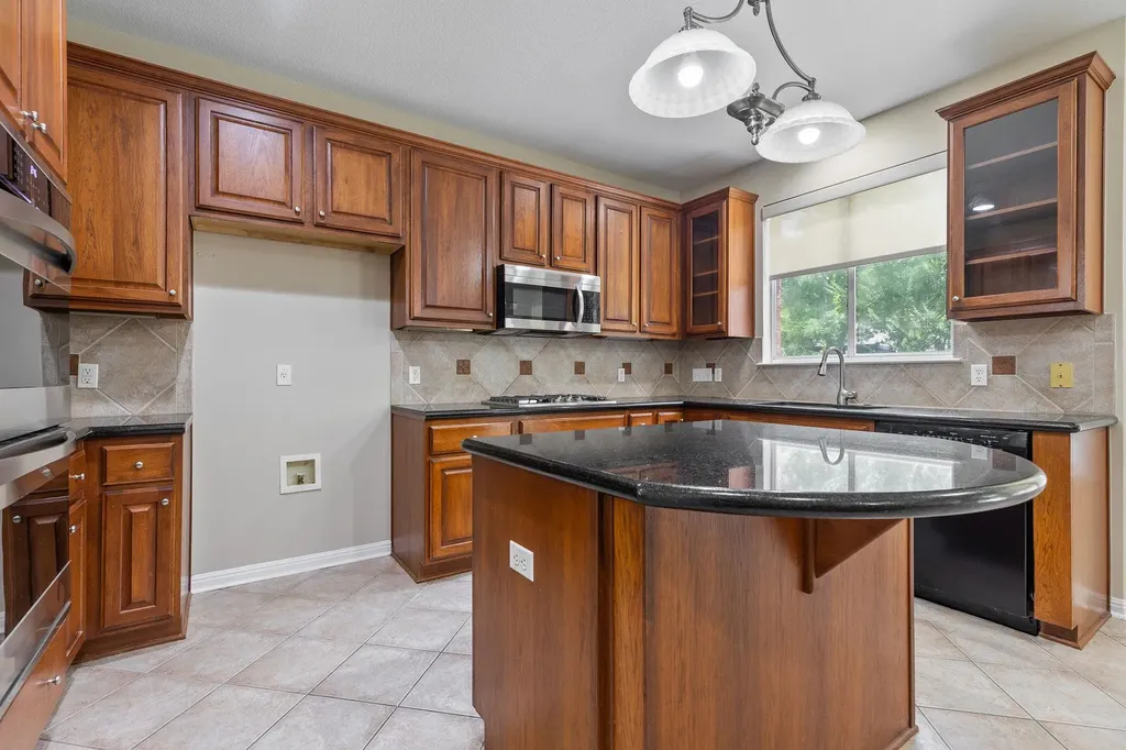 2227 Buena Vista Lane Round Rock TX 78665