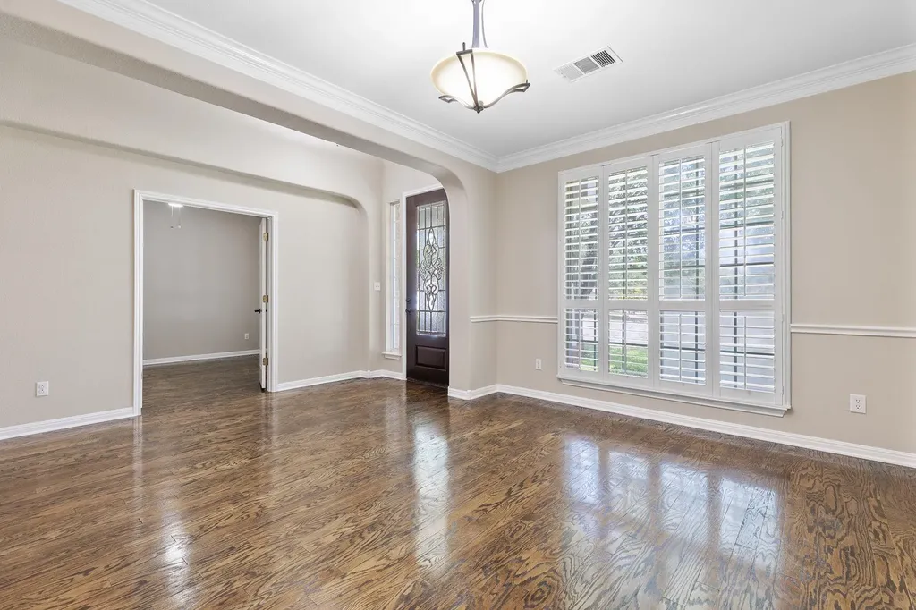2227 Buena Vista Lane Round Rock TX 78665