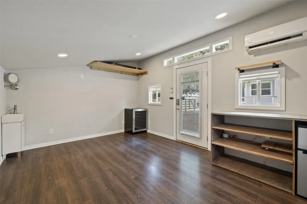 314 Virtus Bend Austin TX 78748