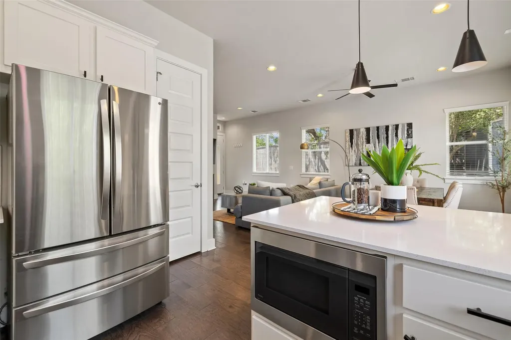 314 Virtus Bend Austin TX 78748
