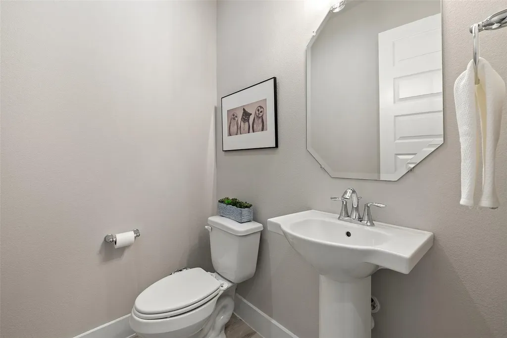 314 Virtus Bend Austin TX 78748