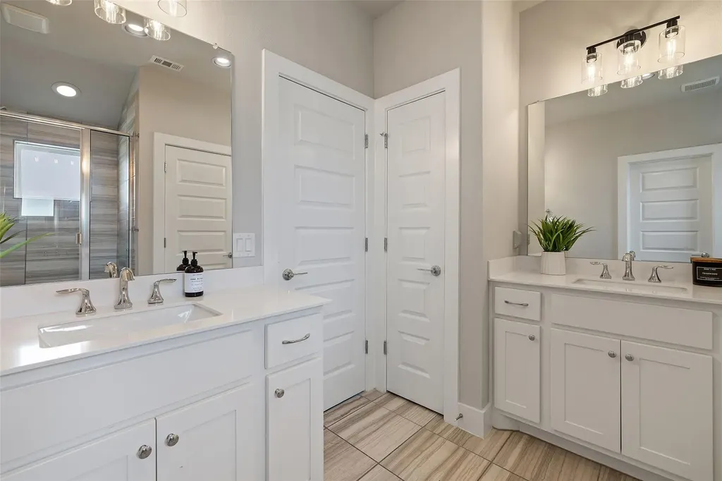 314 Virtus Bend Austin TX 78748