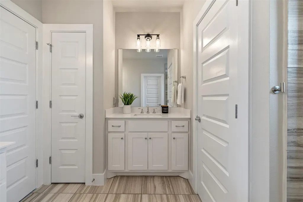 314 Virtus Bend Austin TX 78748