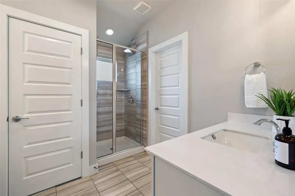 314 Virtus Bend Austin TX 78748