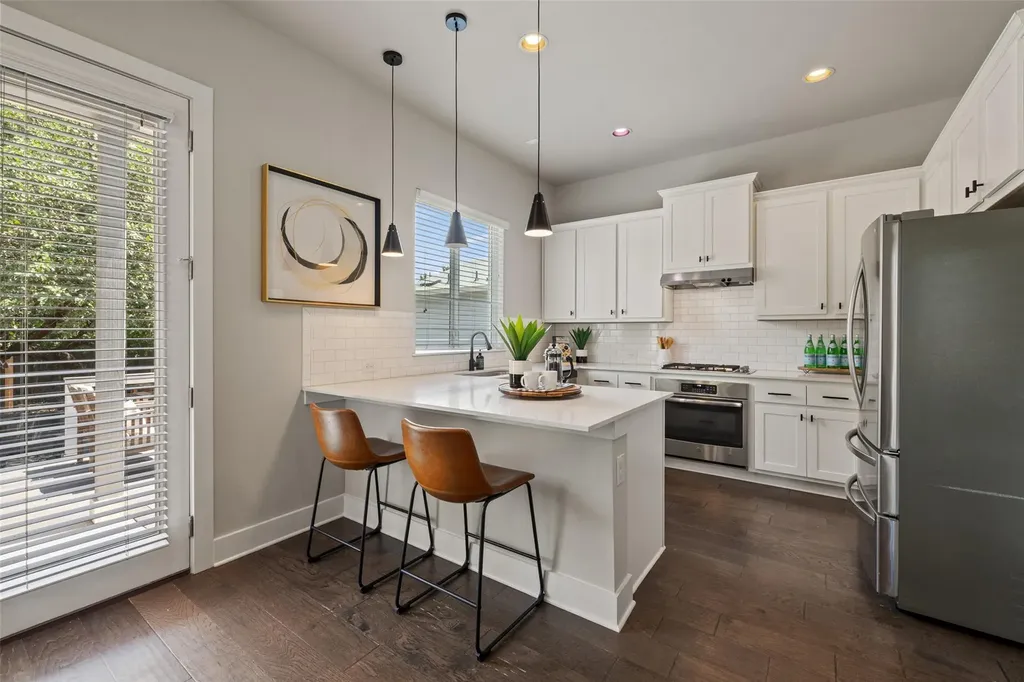 314 Virtus Bend Austin TX 78748
