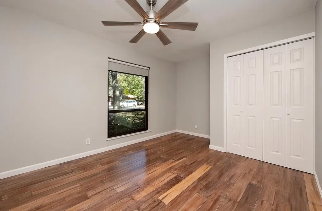 9207 Hunters Trace Austin TX 78758