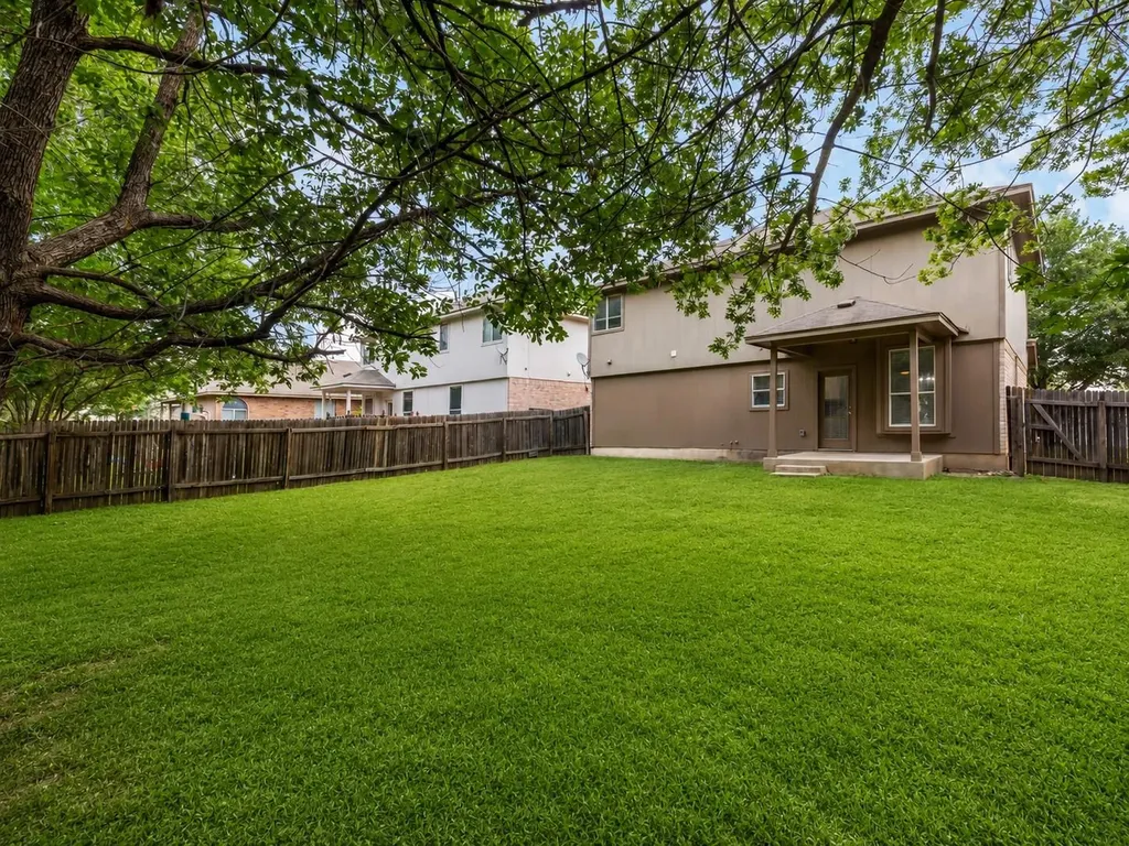 11816 Dave Silk Drive Austin TX 78748