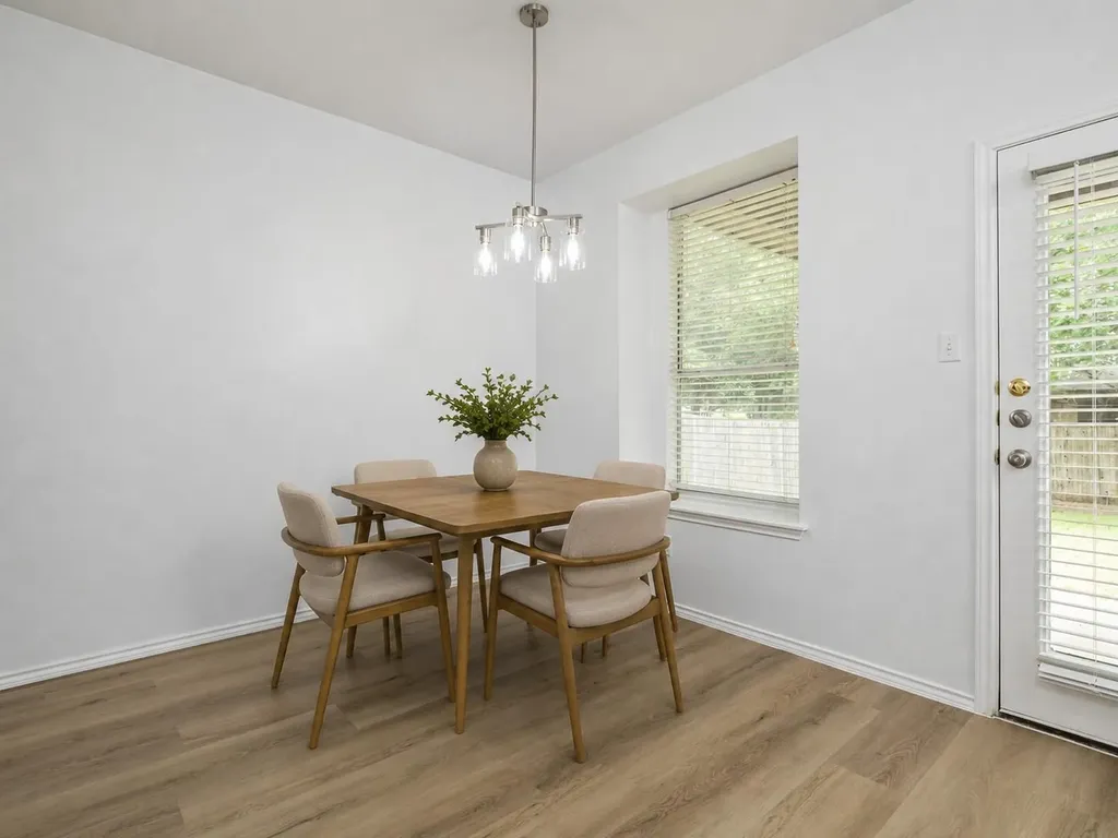 11816 Dave Silk Drive Austin TX 78748