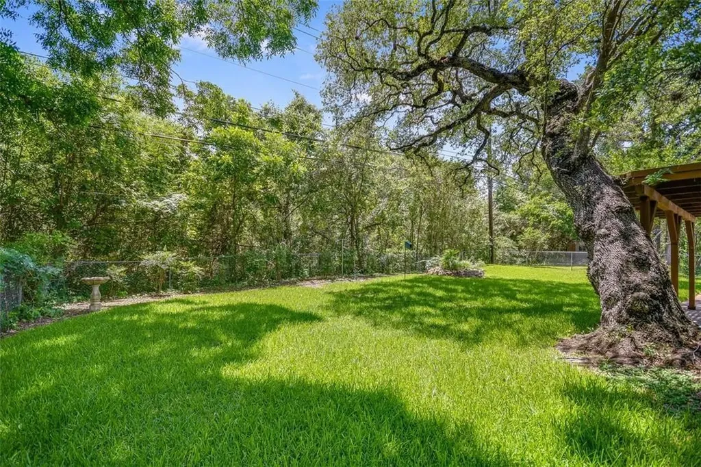 11012 Alhambra Drive Austin TX 78759