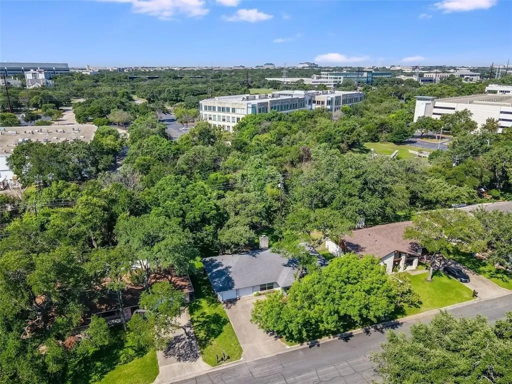 11012 Alhambra Drive Austin TX 78759
