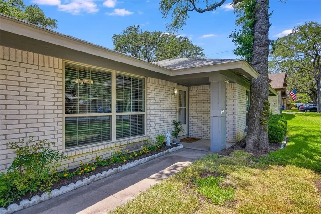 11012 Alhambra Drive Austin TX 78759